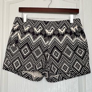J. Crew Black Cream Ikat Geometric Shorts Sz 6 Aztec Chevron Preppy Boho
